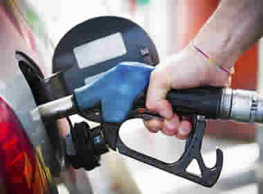 Những kinh nghiệm giúp tiết kiệm nhiên liệu trong thời kì giá xăng ngày càng tăng